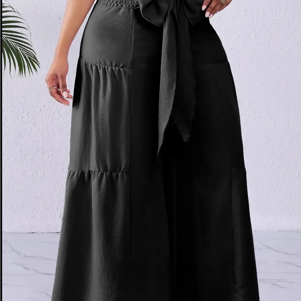 Elegant Black Wide-Leg pants with tie waist